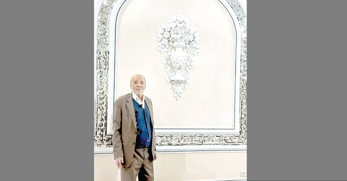 روایت یک عمر هنر و ارادت / یادنامه‌ای برای استاد گچ‌بری‌های ماندگار حرم مطهر رضوی حاج ابوالقاسم کمالی‌زاده