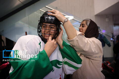 فینال لیگ هاکی روی یخ دختران