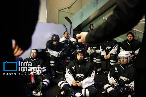 فینال لیگ هاکی روی یخ دختران