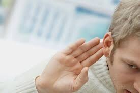 چرا در محیط‌های شلوغ صداها را بخوبی نمی شنوید؟/ پای ضریب هوشی در میان است