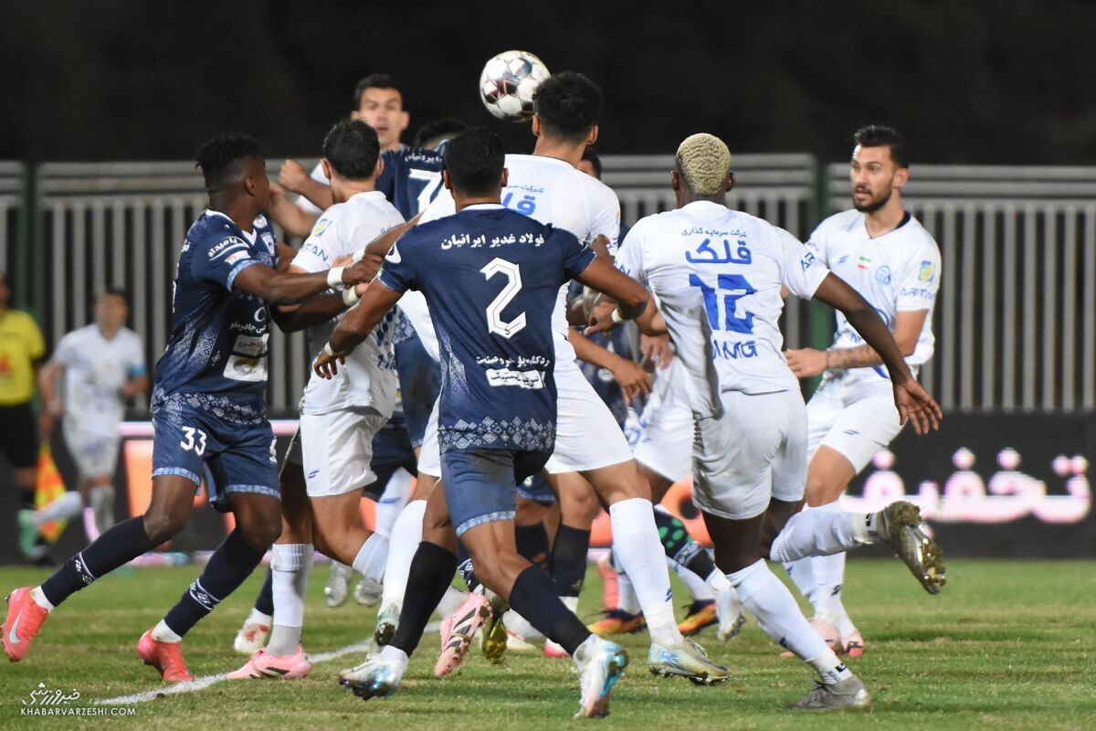 پیروزی چادرملو مقابل مس رفسنجان در بازی پرگل