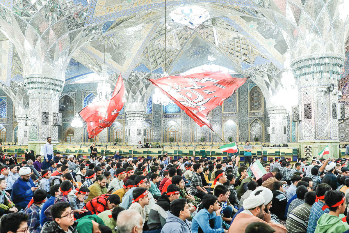 در امتداد شور، در آستانه‌ جسارت