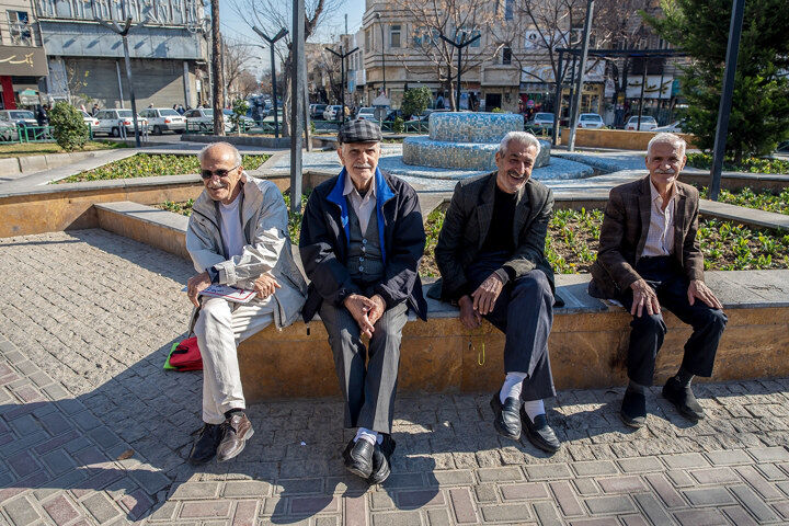 خبر مهم برای بازنشستگان؛ حقوق‌تان افزایش می‌یابد