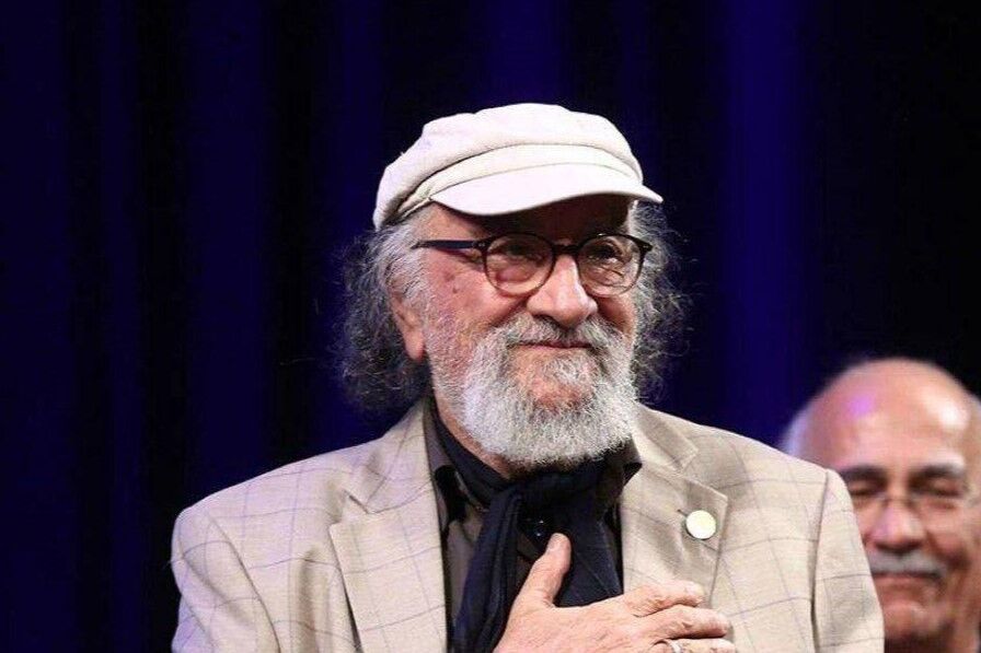 داریوش ارجمند خادم افتخاری مسجد جمکران شد + عکس