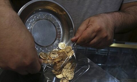 پیشبینی قیمت سکه در پاییز 1404: تحلیل جامع از عوامل داخلی و جهانی