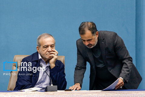 افتتاح پروژه‌های صنعت آب و برق