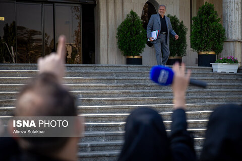 حاشیه جلسه هیات دولت - ۱۴ آبان