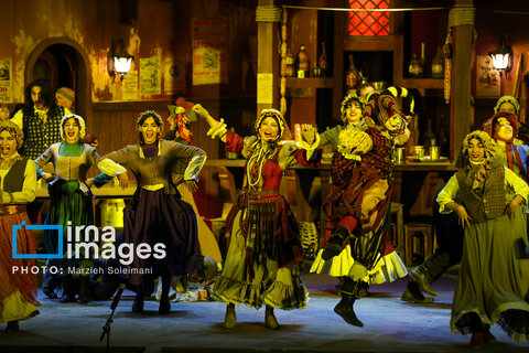 نمایش موزیکال «الیور توئیست»