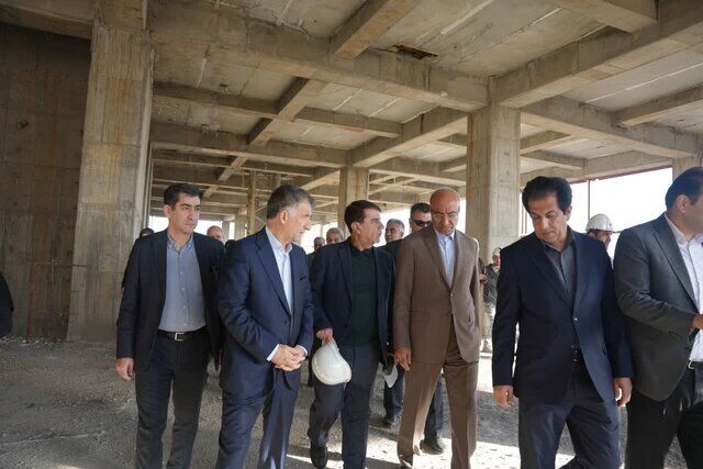 امیدواری برای تکمیل بیمارستان ۵۵۰ تختخوابی کرمانشاه تا ۳ سال آینده