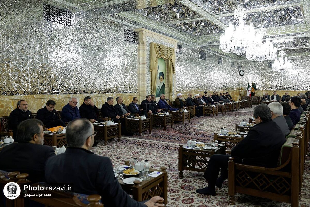 تولیت آستان قدس رضوی:
خدمت‌رسانی به نام امام رضا(ع)، محبت اهل‌بیت را در دل مردم ریشه‌دار می‌کند