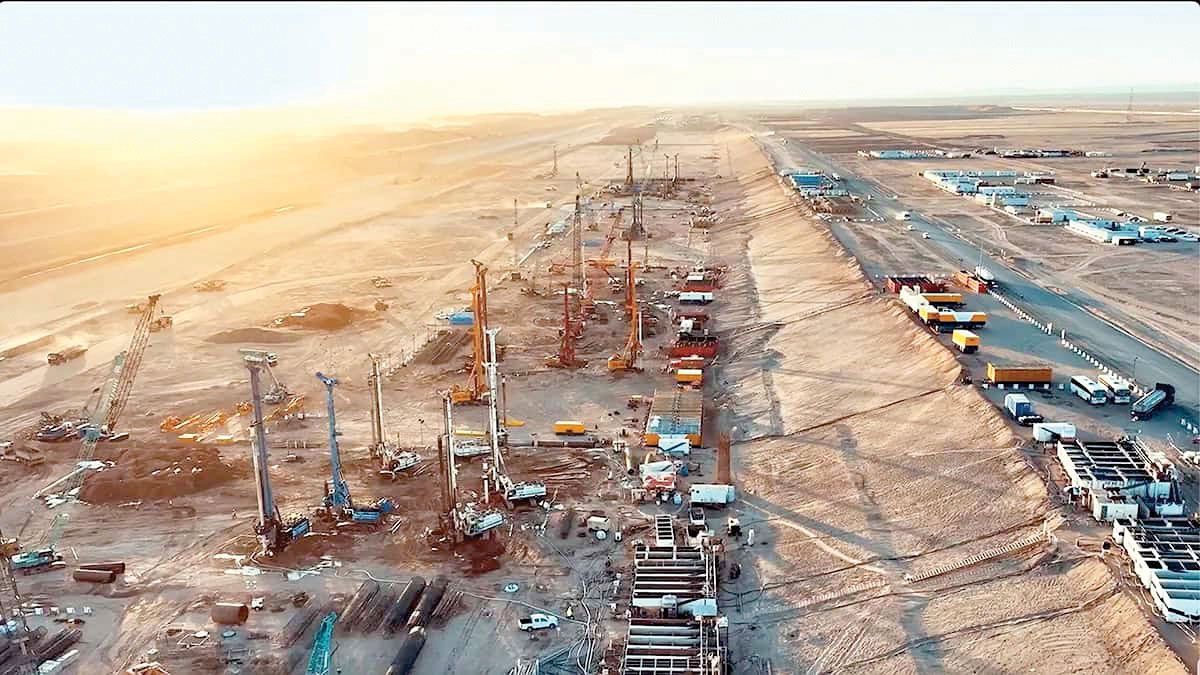 رؤیای ولیعهد، پشت سد واقعیت