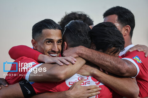 عکس روز | لیگ برتر فوتبال - پرسپولیس و استقلال خوزستان