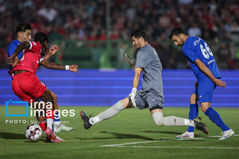 عکس روز | لیگ برتر فوتبال - پرسپولیس و استقلال خوزستان