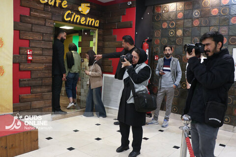گزارش تصویری | اکران مردمی فیلم «آقای زالو » با حضور عوامل در مشهد