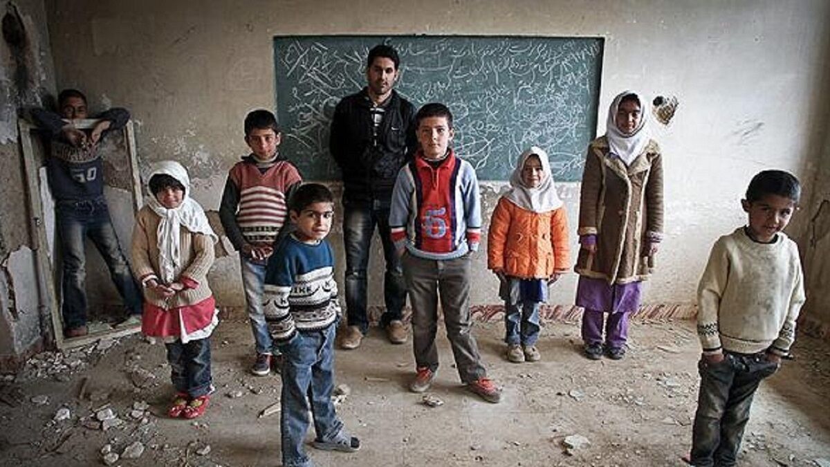 ارتقای رتبه معلمان مدارس محروم، روستایی و استثنایی از مهر امسال