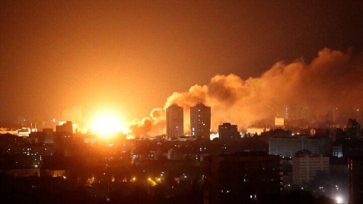 بمباران یکی از فرودگاه‌های نظامی نیروهای مسلح اوکراین