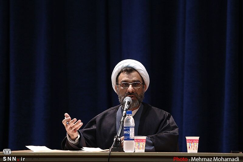 موتورسیکلت‌سواری زنان؛ نیازمند نظر مجلس و حقوقدانان/ برخی آداب شرعی را در موتورسواری رعایت نمی‌کنند