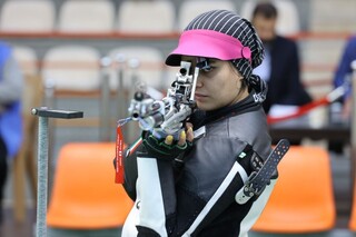 تیراندازی قهرمانی جهان؛ صعود خدمتی به نیمه‌نهایی تفنگ ۵۰ متر 