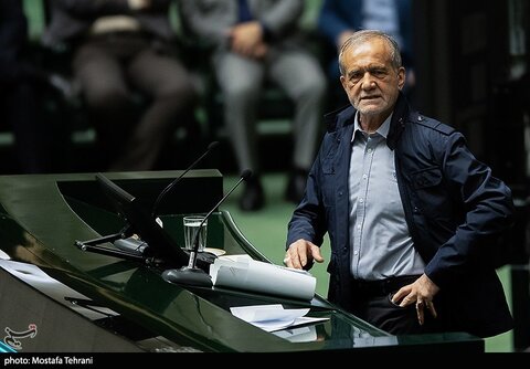 چهارمین دوره مسابقات «قهرمان شهر»