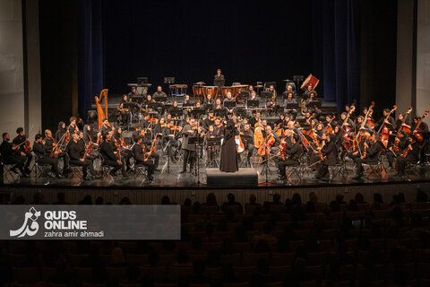 کنسرت ارکستر سمفونیک تهران به رهبری پانیذ فریوسفی