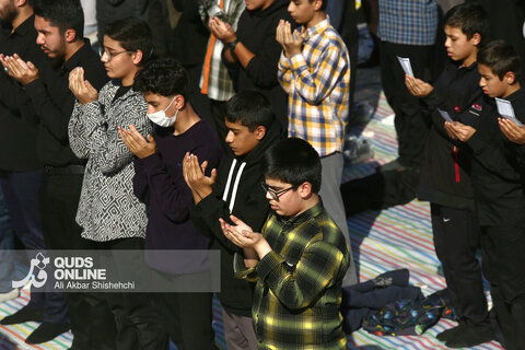 اقامه نماز طلب باران در مشهد