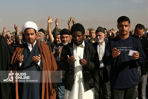 اقامه نماز طلب باران در مشهد