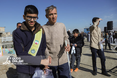 اقامه نماز طلب باران در مشهد
