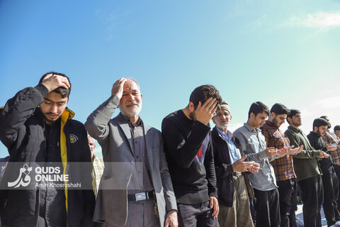 اقامه نماز طلب باران در مشهد