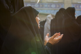 اقامه نماز دل‌های امیدوار در طلب باران