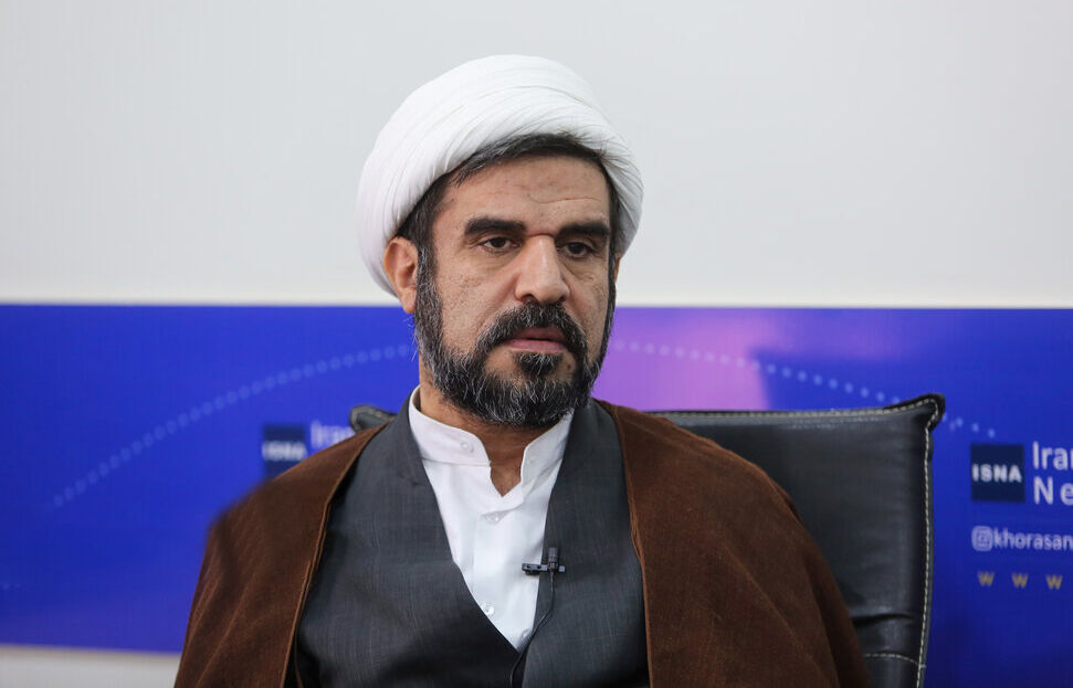 تعطیل‌نبودن پنجشنبه‌ها در خراسان رضوی عادلانه نیست