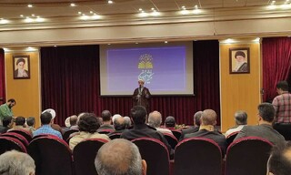 رئیس کتابخانه و موزه وزیری یزد: شش هزار نسخه خطی در کتابخانه وزیری یزد