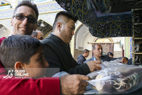 خدمت در لباس سبز و سفید