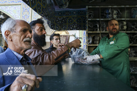 خدمت در لباس سبز و سفید