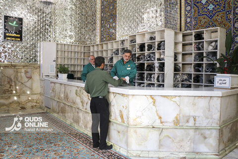 خدمت در لباس سبز و سفید