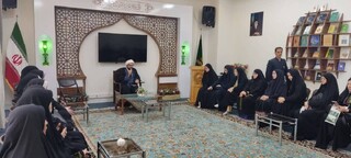 تشرف جمعی از بانوان فعال دینی و فرهنگی کشور روسیه به حرم رضوی