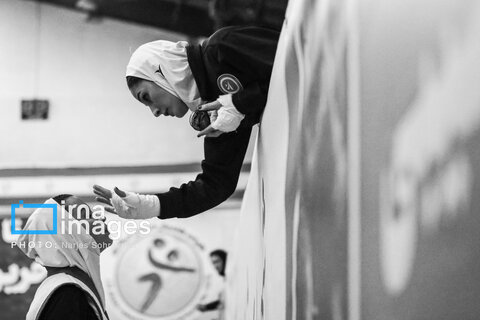 مسابقات MMA زنان قهرمانی کشور