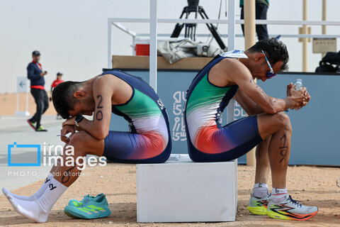 ناراحتی دوندگان ایرانی پس از عدم کسب نتیجه در مسابقات دو بازی‌های کشورهای اسلامی