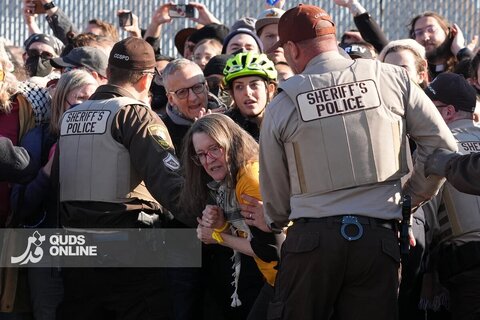 درگیری معترضان آمریکایی با پلیس مهاجرت شیکاگو