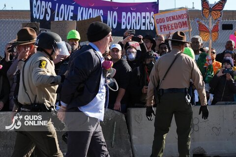 درگیری معترضان آمریکایی با پلیس مهاجرت شیکاگو