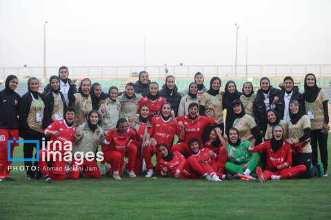 لیگ برتر فوتبال زنان - پرسپولیس و یاسام