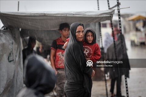 آبگرفتگی چادرهای آوارگان در غزه پس از بارش باران