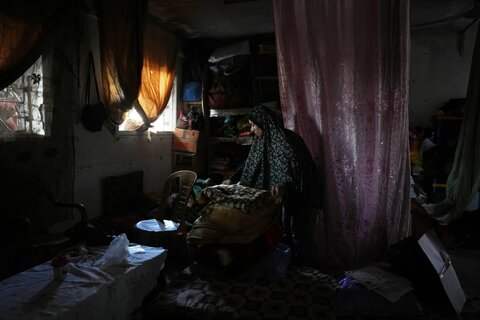 تلاش برای بازگشایی مدارس عزه