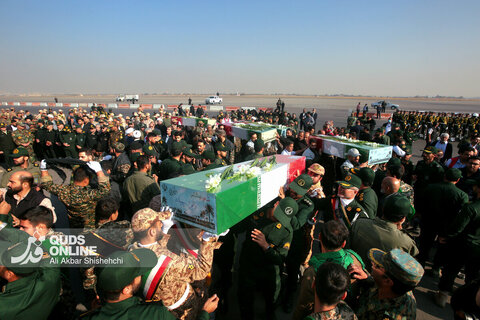 گزارش تصویری | مراسم استقبال از پیکر مطهر 13 شهید گمنام - فرودگاه شهید هاشمی‌نژاد مشهد