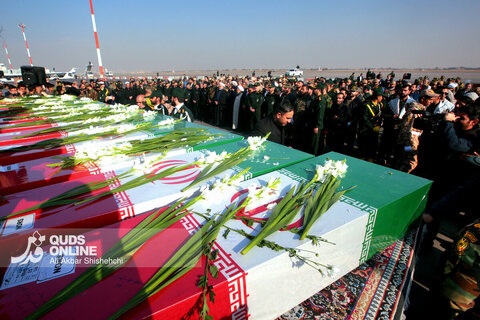 گزارش تصویری | مراسم استقبال از پیکر مطهر 13 شهید گمنام - فرودگاه شهید هاشمی‌نژاد مشهد