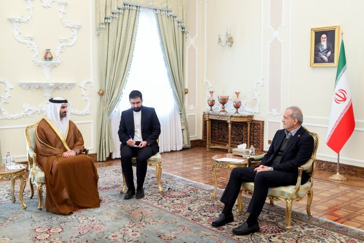 پزشکیان در آیین دریافت استوارنامه سفیر جدید امارات:جایگزین‌کردن اختلافات با وحدت، ضرورت راهبردی کشورهای اسلامی است