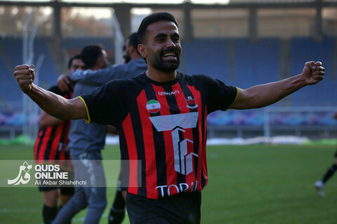 مسابقه فوتبال تیم‌های ابومسلم مشهد و دریای ارین بابل