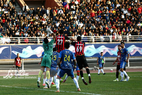 مسابقه فوتبال تیم‌های ابومسلم مشهد و دریای ارین بابل