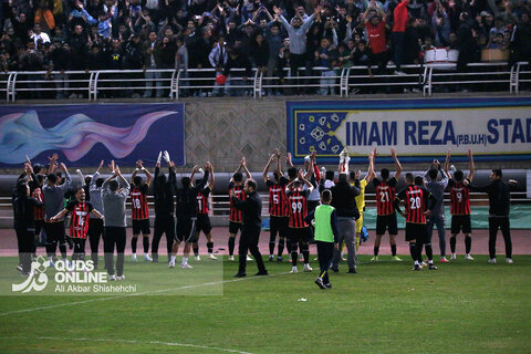 مسابقه فوتبال تیم‌های ابومسلم مشهد و دریای ارین بابل