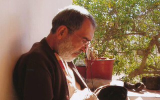 شاعری در قربانگاه / درباره بهرام اردبیلی و شعر او که موضوع کتاب تازه نشر «بیدگل» است