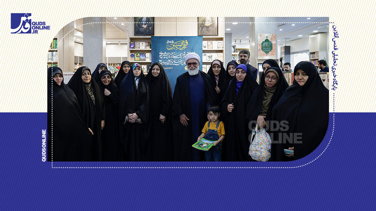 فیلم | دیدار نویسندگان دفاع مقدس مفتخر به تقریظ رهبر انقلاب با تولیت آستان قدس رضوی